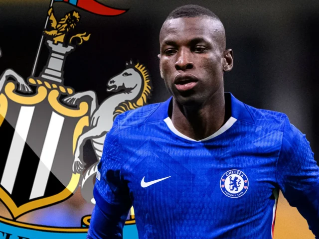 เจาะลึกข่าวลือตลาดซื้อขาย: Newcastle เล็ง Nicolas Jackson ขณะที่ Man Utd เริ่มขยับหาตัวแทน Casemiro