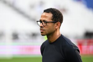 วิเคราะห์วิกฤตเก้าอี้ร้อน: Liam Rosenior กับสถิติที่เลวร้ายที่สุดในรอบ 114 ปีของ Chelsea