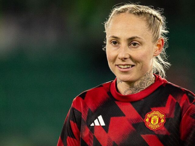บทอำลาของเหล่าอัครสาวก: Leah Galton กับการปิดฉากตำนานแปดฤดู ณ โรงละครแห่งความฝัน