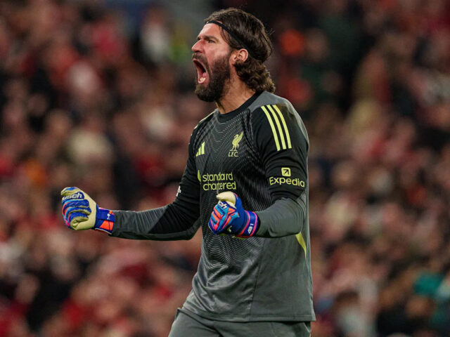 ป้อมปราการที่สั่นคลอน: เมื่อ Alisson Becker ปล่อยให้โชคชะตาลิขิตโดยวิหาร Anfield