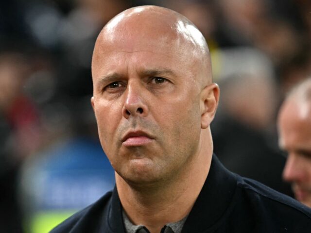 วิเคราะห์อนาคต Arne Slot: สถิติบ่งชี้กุนซือรายนี้เตรียมคุม Liverpool ต่อฤดูกาลหน้า หลังโควตา Champions League เริ่มชัดเจน