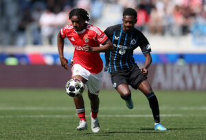 เจาะลึกสถิติ Jesse Bisiwu: ปีกดาวรุ่งเบลเยียมที่อยู่ในเรดาร์การเสริมทัพของ Barcelona