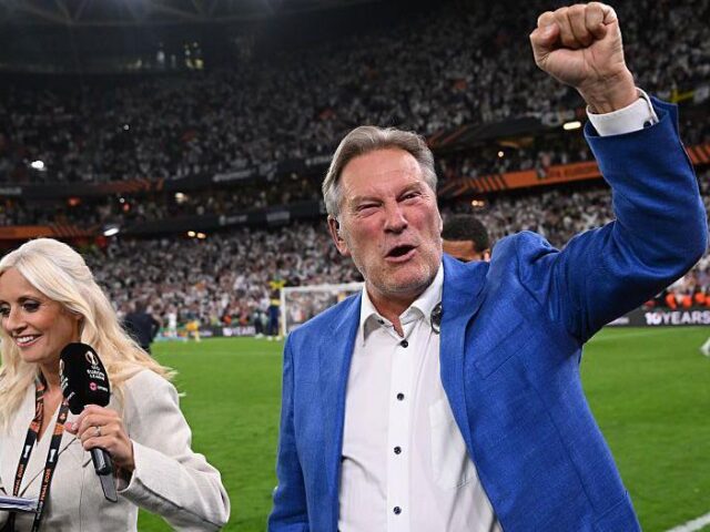เสียงเพรียกจากวิหารที่ร้าวราน: เมื่อ Glenn Hoddle ยื่นมือขอเยียวยาหัวใจแห่ง Tottenham