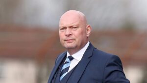 เจาะสถิติ David Jeffrey: กุนซือระดับตำนานกับการคัมแบ็กสู่ม้านั่งสำรองที่ Portadown