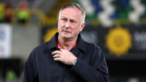 ปณิธานแห่งขุนเขา: Michael O’Neill ปฏิเสธเสียงเพรียกจาก Ewood Park เพื่อรังสรรค์ตำนานบทใหม่กับ Northern Ireland