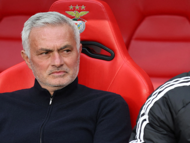 ปกรณัมแห่งชัยชนะ: กางบันทึกศาสตราของ Jose Mourinho ผู้หวนคืนสู่บัลลังก์ราชัน