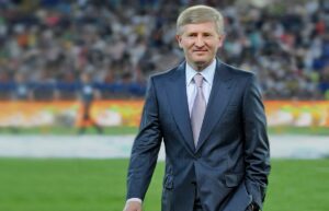 รายงานการวิเคราะห์: Rinat Akhmetov กับการบริหารจัดการความเสี่ยงในสภาวะสงครามและพลศาสตร์ของ Shakhtar