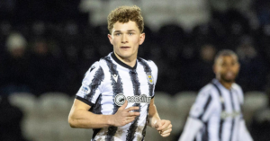เจาะสถิติ Jacob Devaney: ดาวรุ่ง Man Utd กับการพิสูจน์ตัวเองใน Scottish Premiership