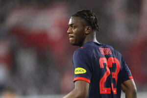 Borussia Dortmund ยืนยันการลงนามสัญญา Joane Gadou: การวิเคราะห์การเคลื่อนย้ายมวลสารในแนวรับ