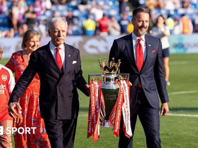การวิเคราะห์สภาวะสุญญากาศทางเสียง: Josh Kroenke อธิบายการปรับโครงสร้าง Arsenal ผ่านตัวแปร Covid-19