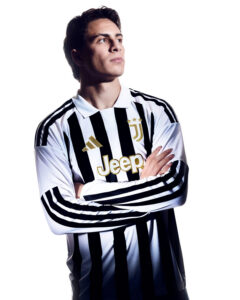 อาภรณ์แห่งศรัทธา: Juventus เผยโฉมชุดเหย้าปี 2026-27 — ความงามระดับวิจิตรศิลป์ที่โลกต้องสยบ