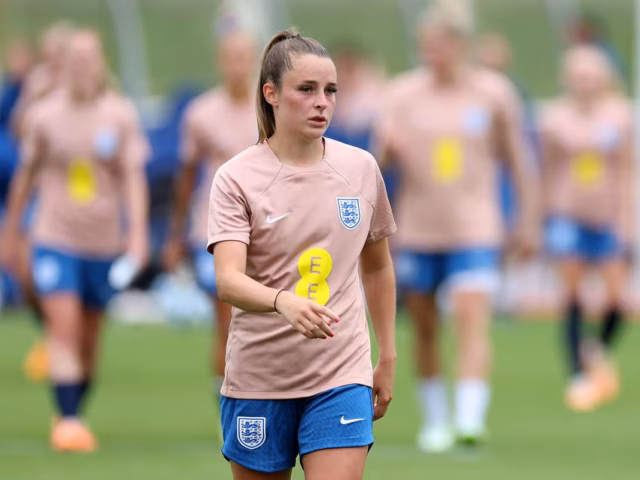 เจาะลึกอนาคต Ella Toone: เมื่อหัวใจและความสำเร็จในอาชีพเดินมาถึงจุดเปลี่ยนที่ Manchester United
