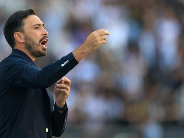 มรดกเลือดและเงาของยักษ์ใหญ่: Davide Ancelotti กับภารกิจกุมบังเหียน Lille