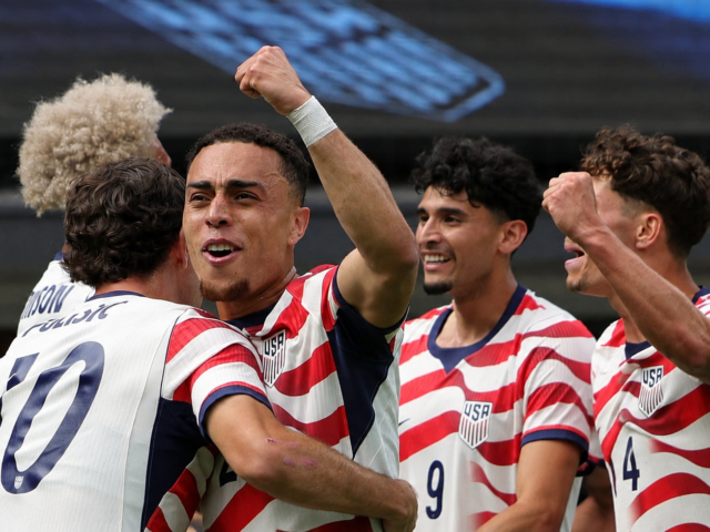 ปีกแห่งวิหารและพันธสัญญาที่หวนคืน: เมื่อ USMNT ทลายกำแพง Senegal